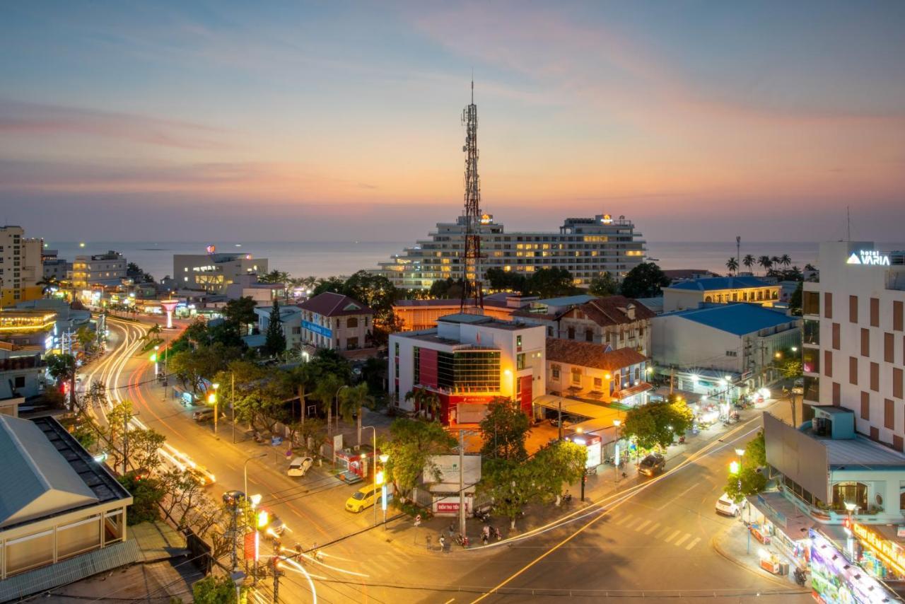 The Empire Hotel Phu Quoc Exterior photo
